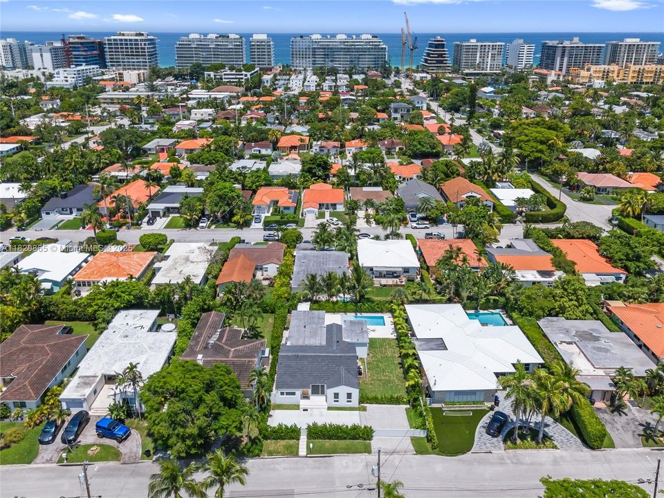 待售: $3,900,000 (4 贝兹, 3 浴室, 2267 平方英尺)