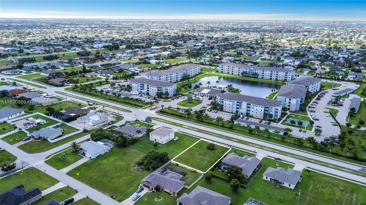 En Venta: $102,000 (0.23 acres)