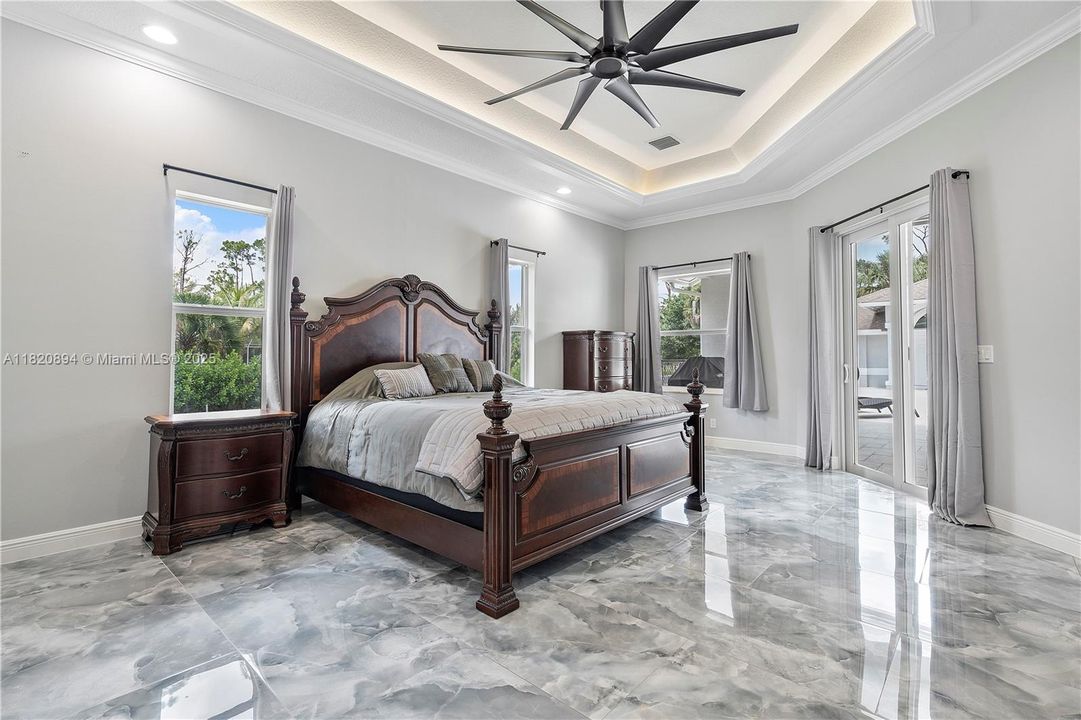 For Sale: $1,800,000 (5 beds, 4 baths, 4143 Square Feet)