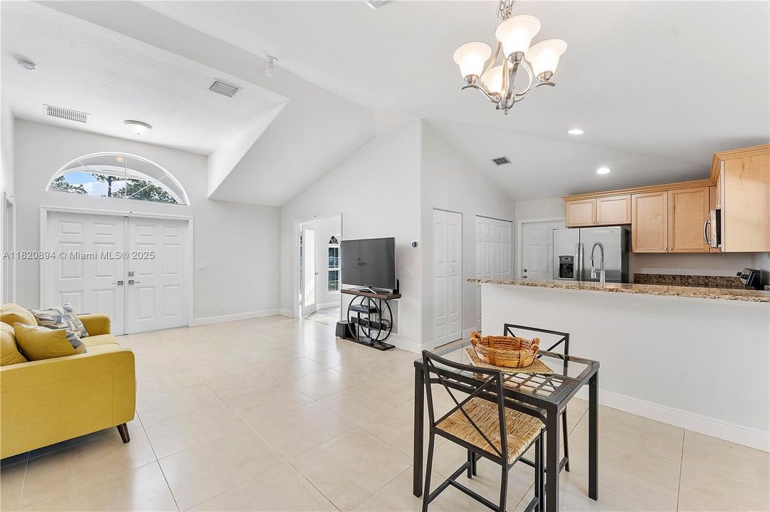 For Sale: $1,800,000 (5 beds, 4 baths, 4143 Square Feet)