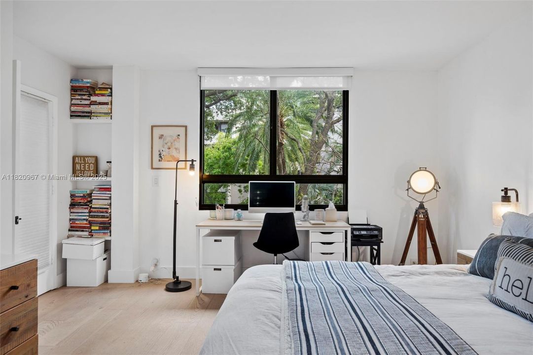 For Sale: $1,195,000 (3 beds, 2 baths, 1600 Square Feet)