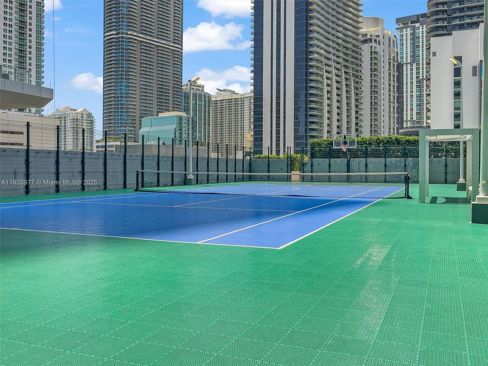 Tennis & basketball courts
