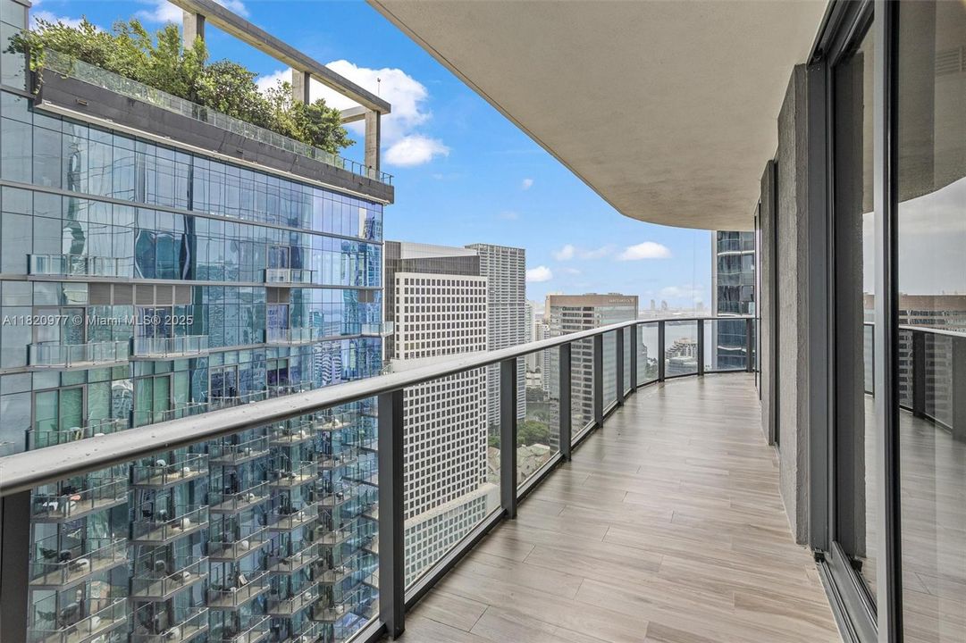 En Venta: $1,150,000 (2 camas, 2 baños, 0 Pies cuadrados)
