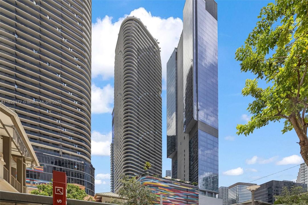 En Venta: $1,150,000 (2 camas, 2 baños, 0 Pies cuadrados)