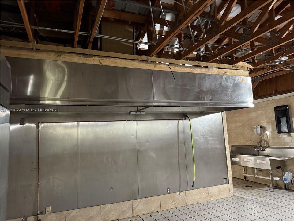 93 S Hall St, LaBelle, FL 33935