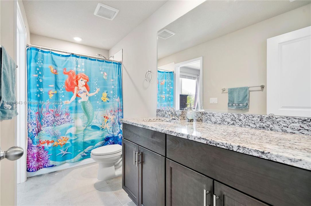 For Sale: $475,000 (3 beds, 2 baths, 1758 Square Feet)