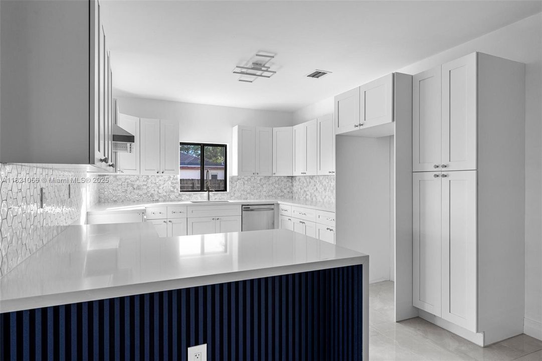 Active With Contract: $799,000 (4 beds, 3 baths, 2095 Square Feet)