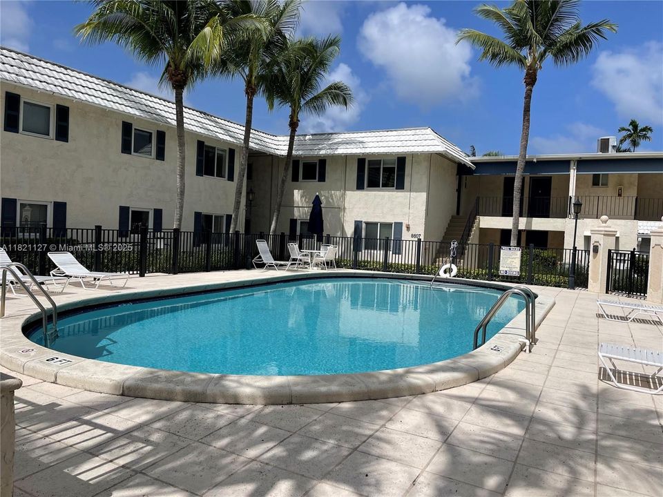 Recently Sold: $250,000 (1 beds, 1 baths, 578 Square Feet)