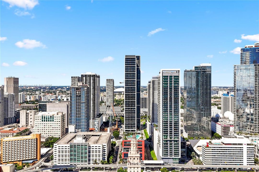 En Venta: $1,450,000 (3 camas, 2 baños, 1230 Pies cuadrados)