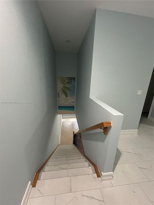 Recently Sold: $635,000 (3 beds, 2 baths, 2017 Square Feet)