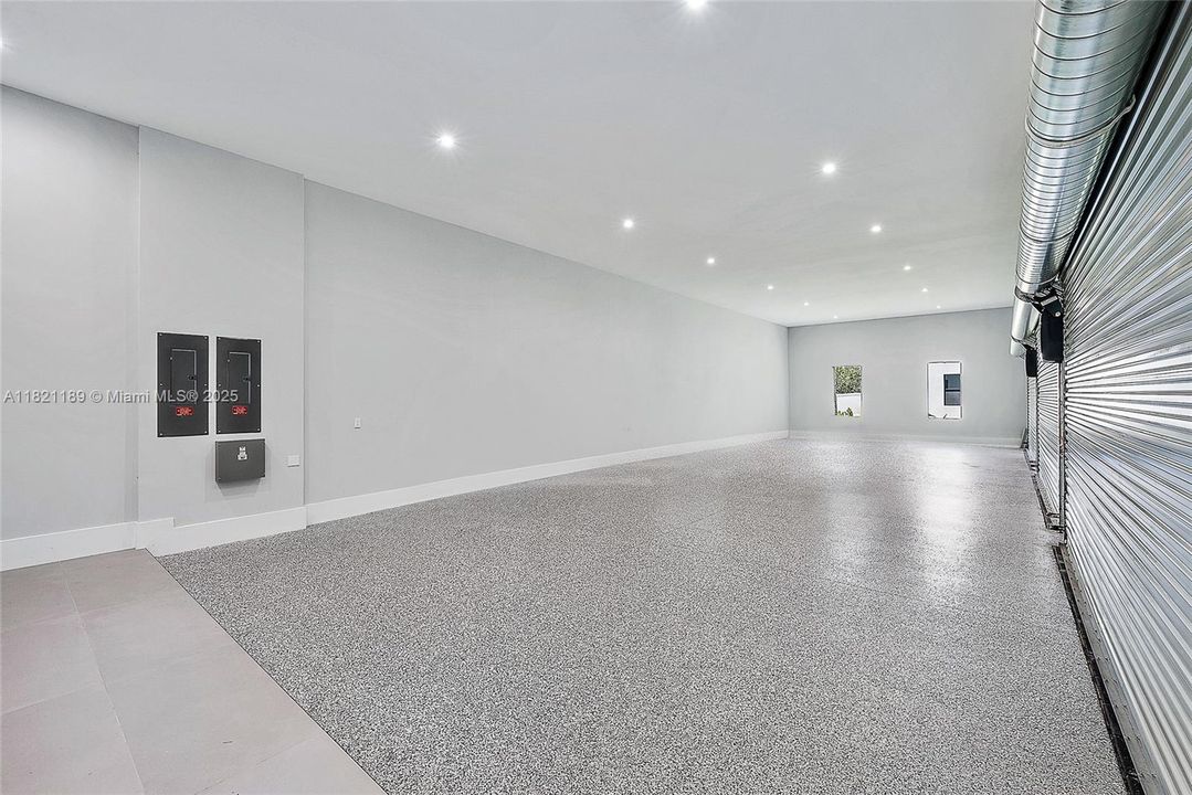 На продажу: $7,500,000 (4 спален, 4 ванн, 6378 Квадратных фут)