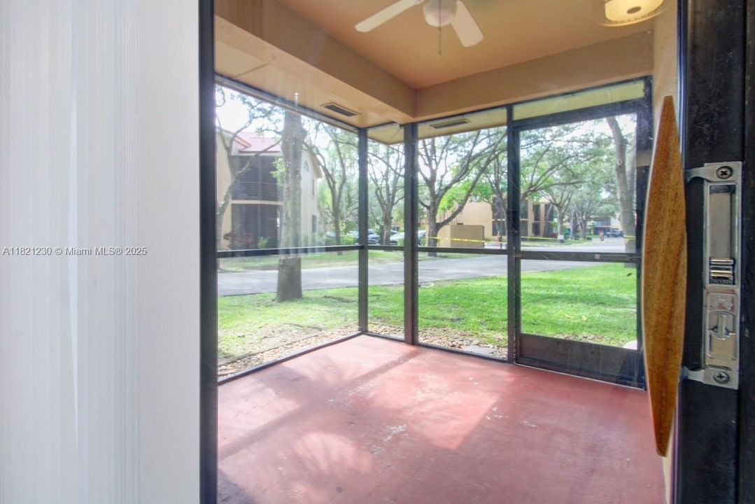 Activo con contrato: $280,000 (2 camas, 1 baños, 850 Pies cuadrados)