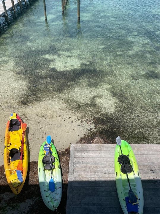 Recently Sold: $300,000 (3 beds, 3 baths, 2191 Square Feet)