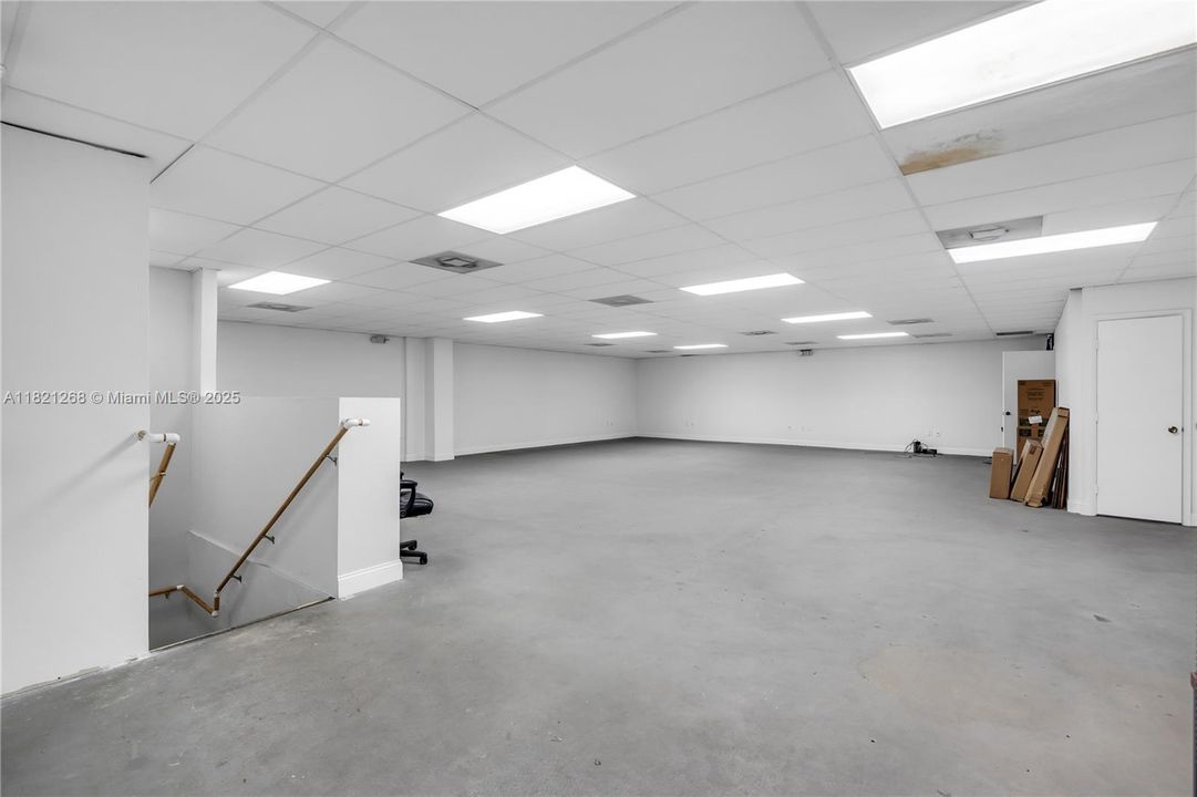 出租: $23,983 (0 贝兹, 0 浴室, 0 平方英尺)