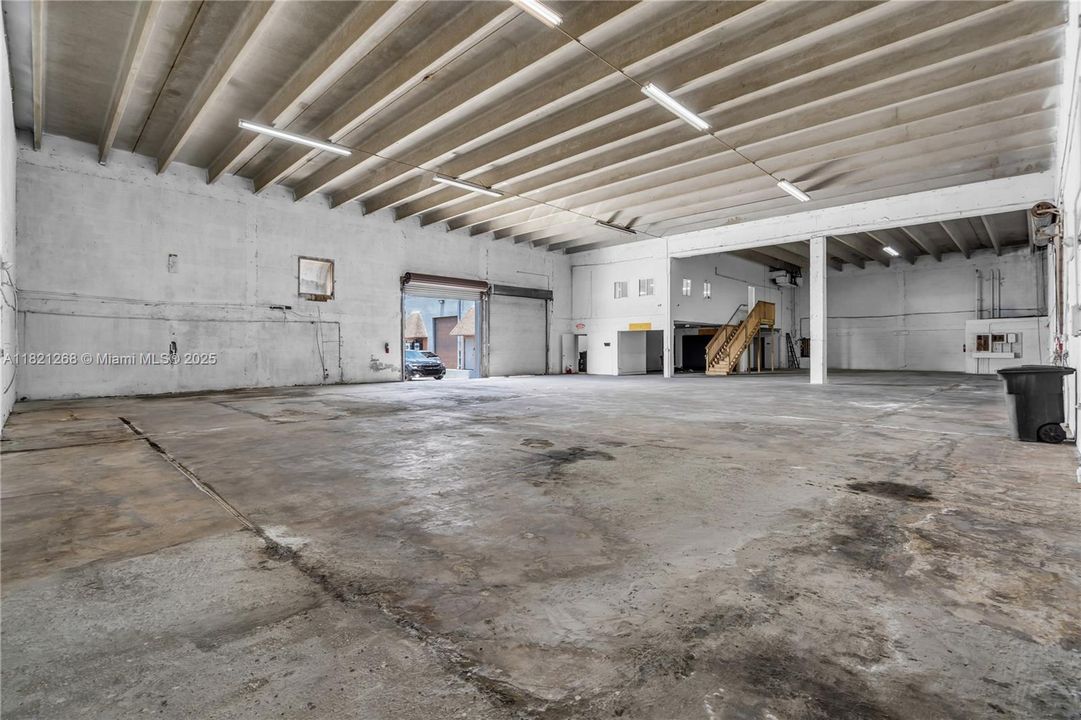 出租: $23,983 (0 贝兹, 0 浴室, 0 平方英尺)