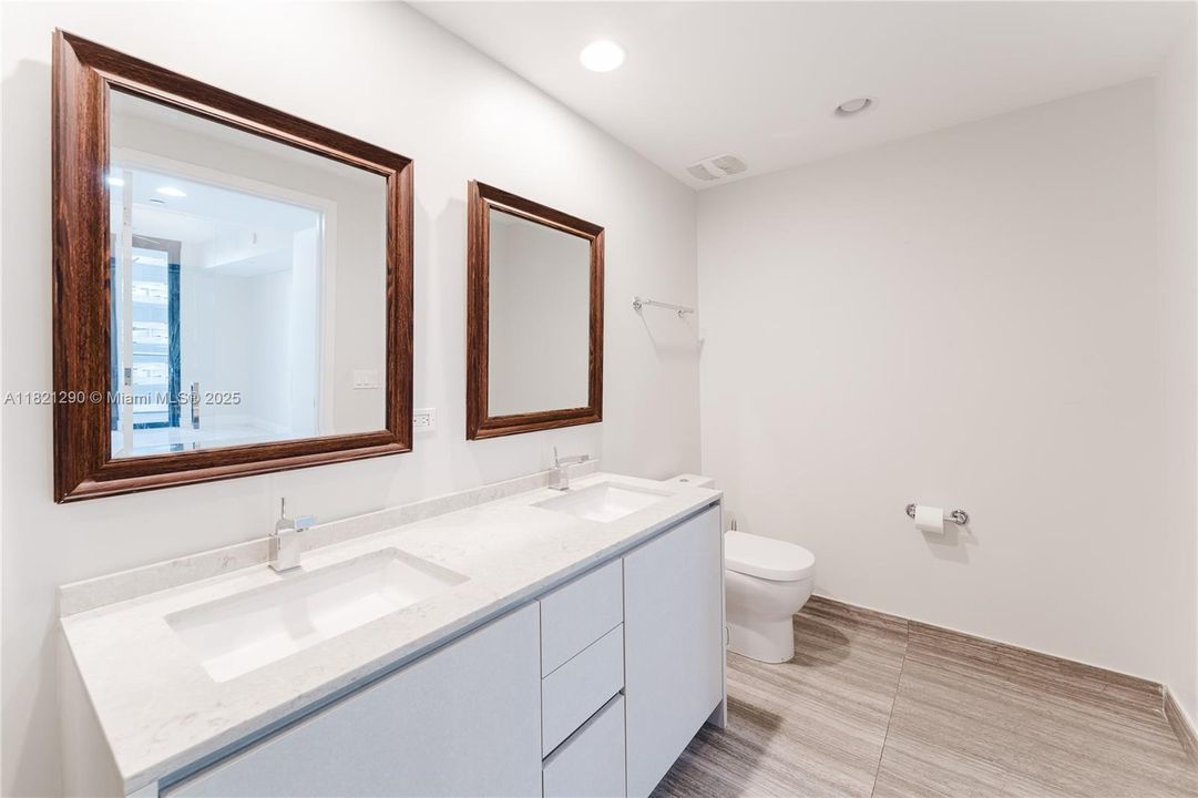 En Venta: $750,000 (2 camas, 2 baños, 1028 Pies cuadrados)