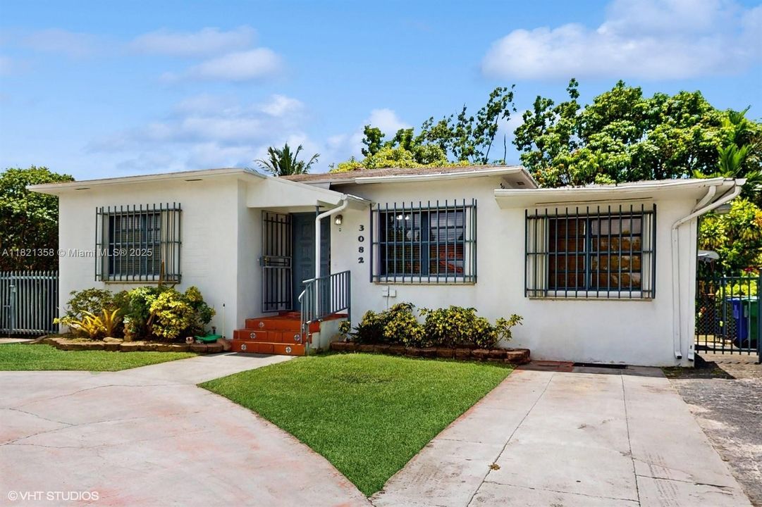 Vendido Recientemente: $665,000 (2 camas, 2 baños, 1945 Pies cuadrados)