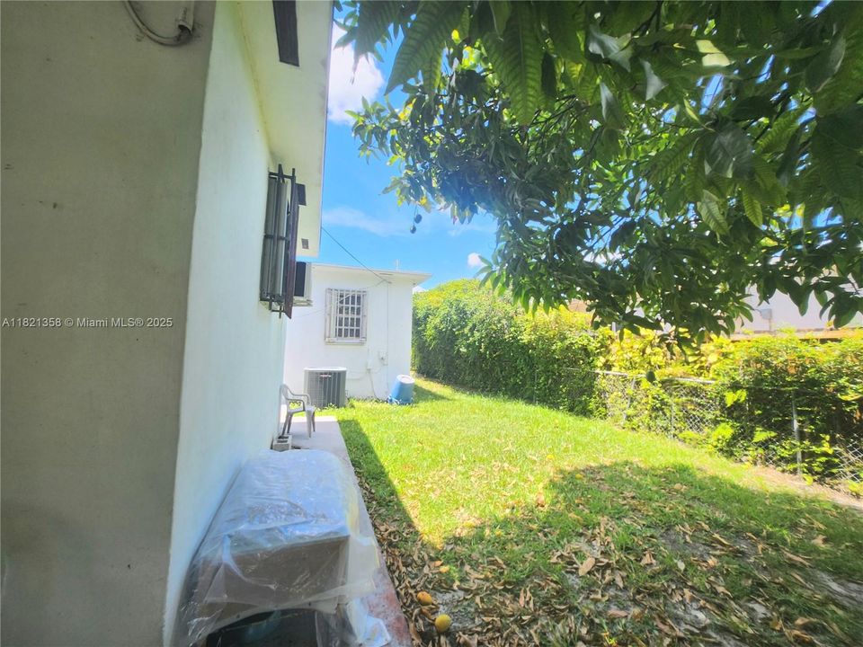 Vendido Recientemente: $665,000 (2 camas, 2 baños, 1945 Pies cuadrados)