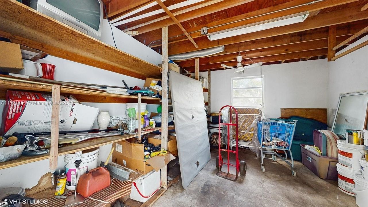 Vendido Recientemente: $665,000 (2 camas, 2 baños, 1945 Pies cuadrados)