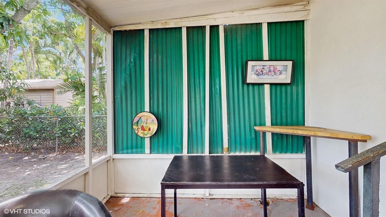 Vendido Recientemente: $665,000 (2 camas, 2 baños, 1945 Pies cuadrados)