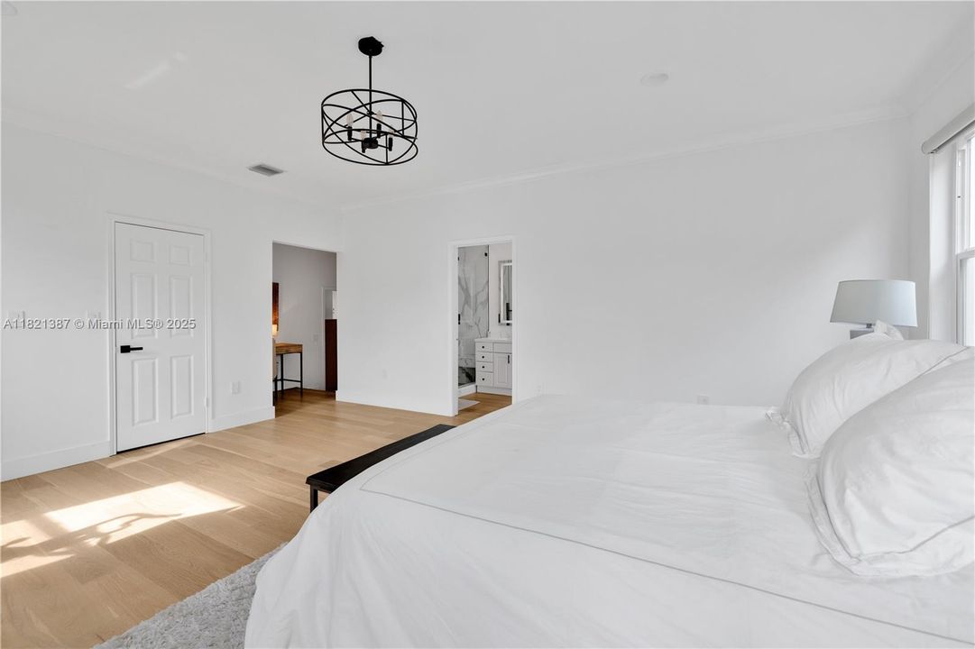 En Venta: $1,890,000 (3 camas, 3 baños, 1948 Pies cuadrados)