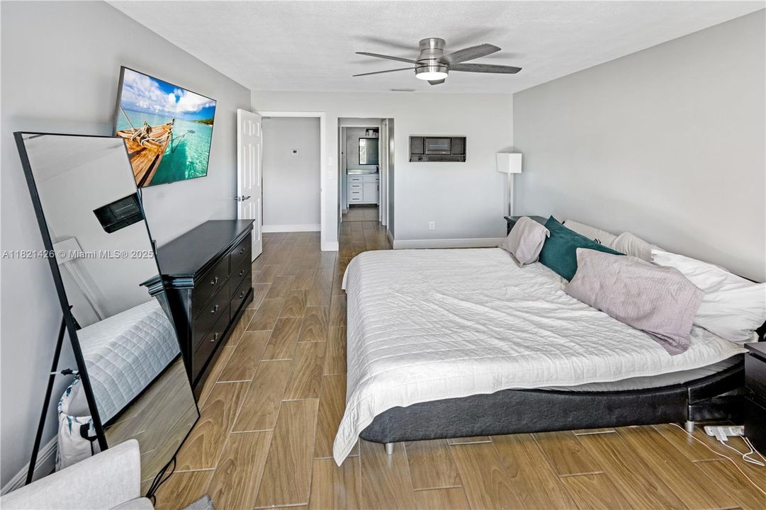 待售: $350,000 (3 贝兹, 3 浴室, 1538 平方英尺)