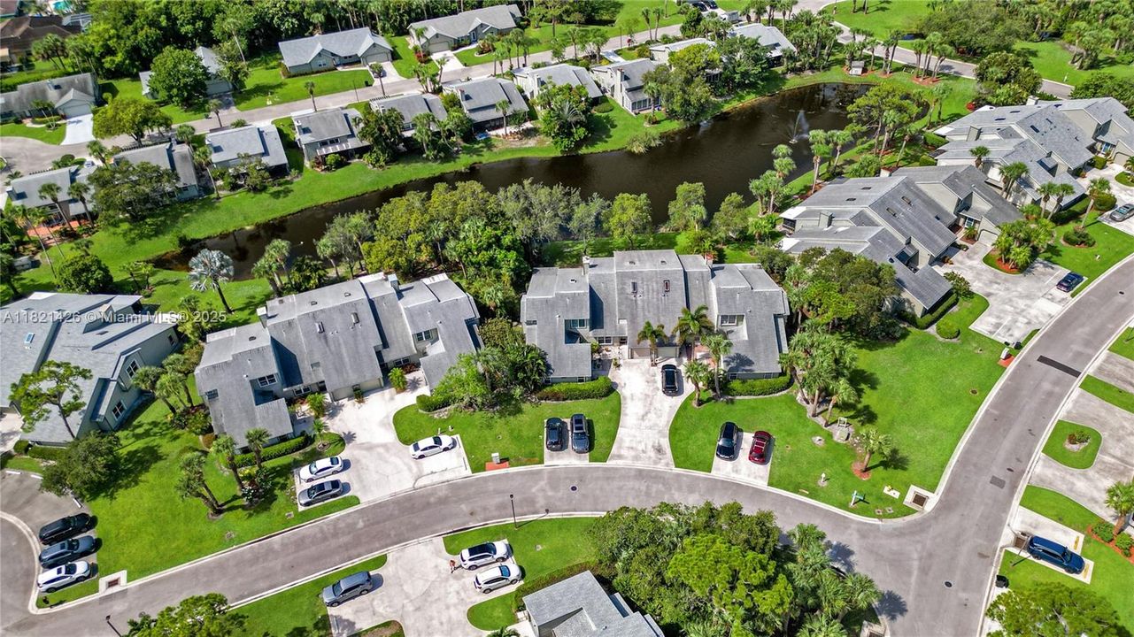 待售: $350,000 (3 贝兹, 3 浴室, 1538 平方英尺)