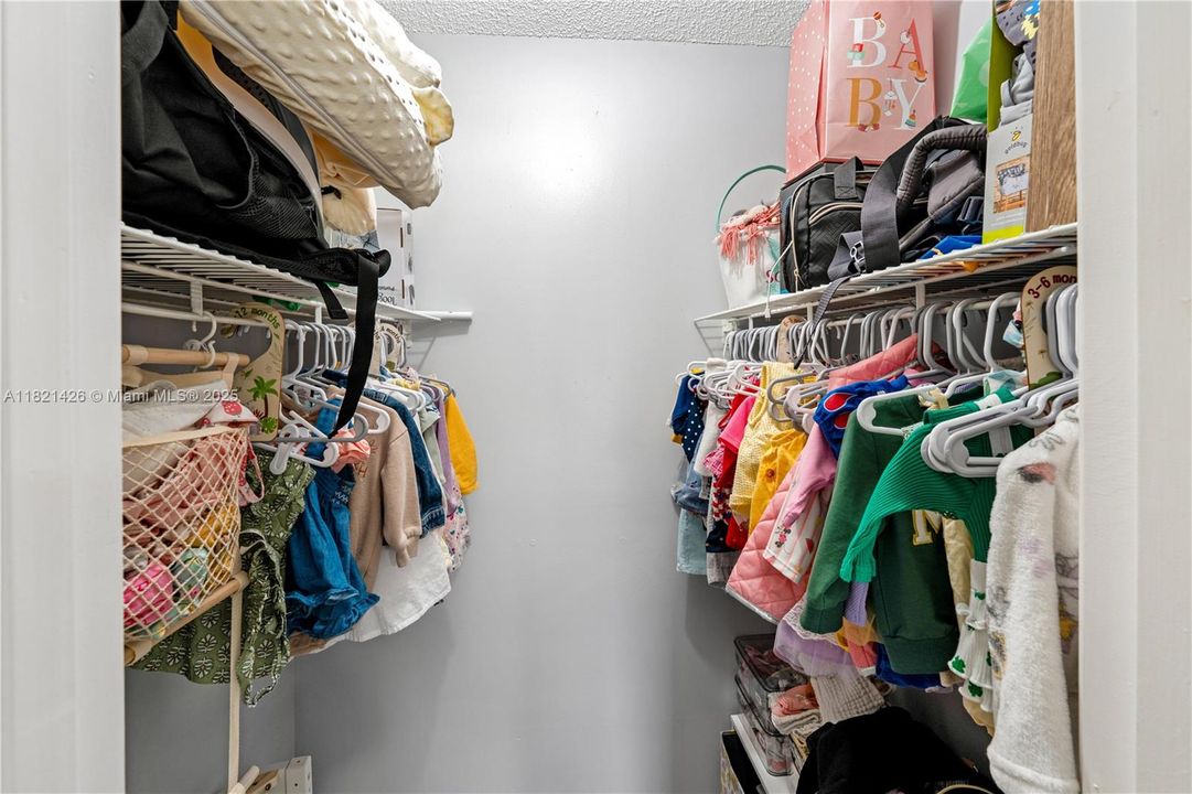 待售: $350,000 (3 贝兹, 3 浴室, 1538 平方英尺)