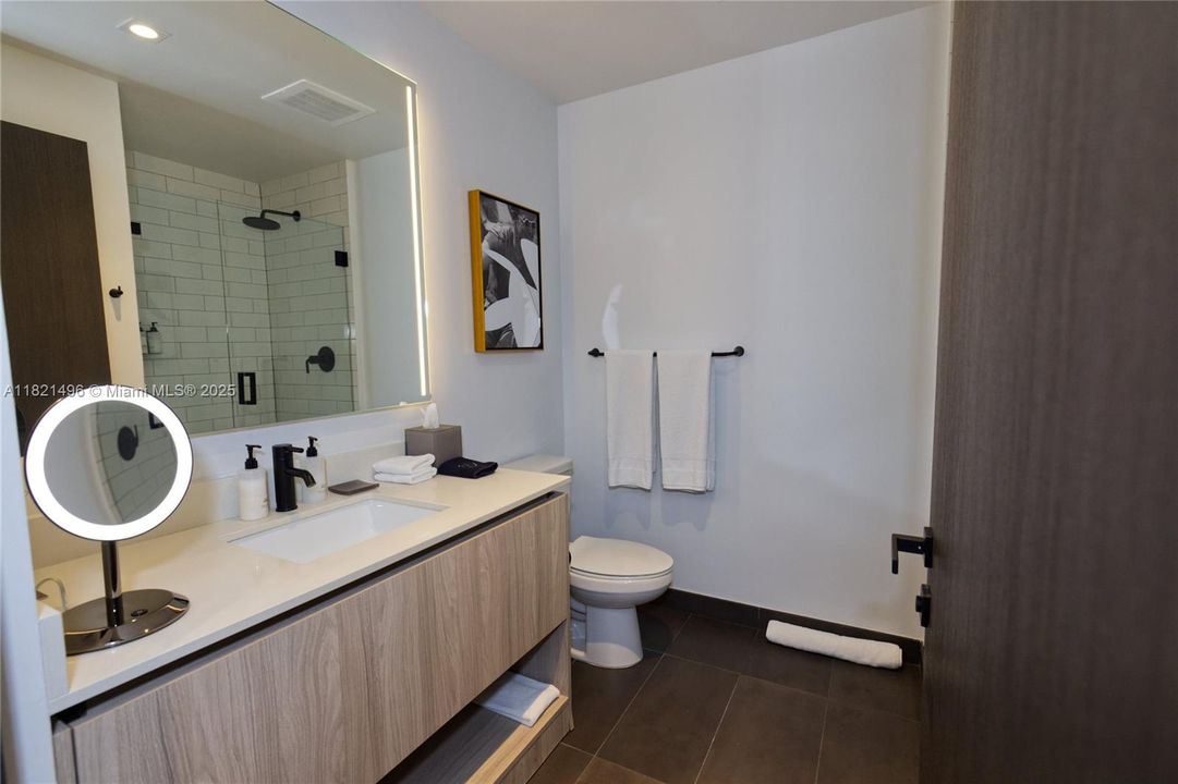 En Venta: $725,000 (1 camas, 1 baños, 341 Pies cuadrados)