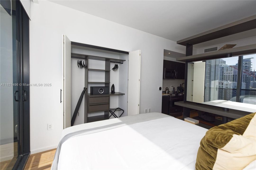 En Venta: $725,000 (1 camas, 1 baños, 341 Pies cuadrados)