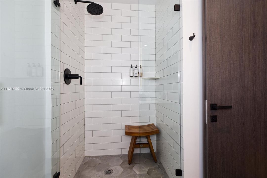 En Venta: $725,000 (1 camas, 1 baños, 341 Pies cuadrados)