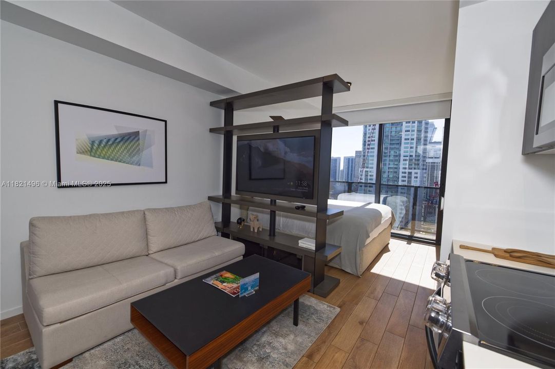 En Venta: $725,000 (1 camas, 1 baños, 341 Pies cuadrados)