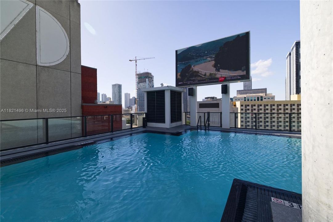 En Venta: $725,000 (1 camas, 1 baños, 341 Pies cuadrados)
