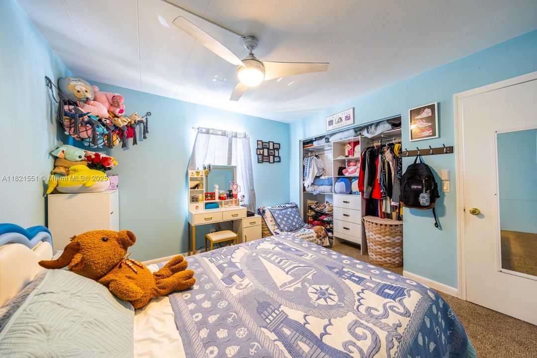 For Sale: $850,000 (4 beds, 3 baths, 1448 Square Feet)