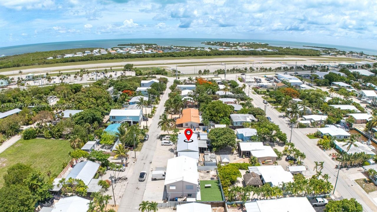 For Sale: $850,000 (4 beds, 3 baths, 1448 Square Feet)