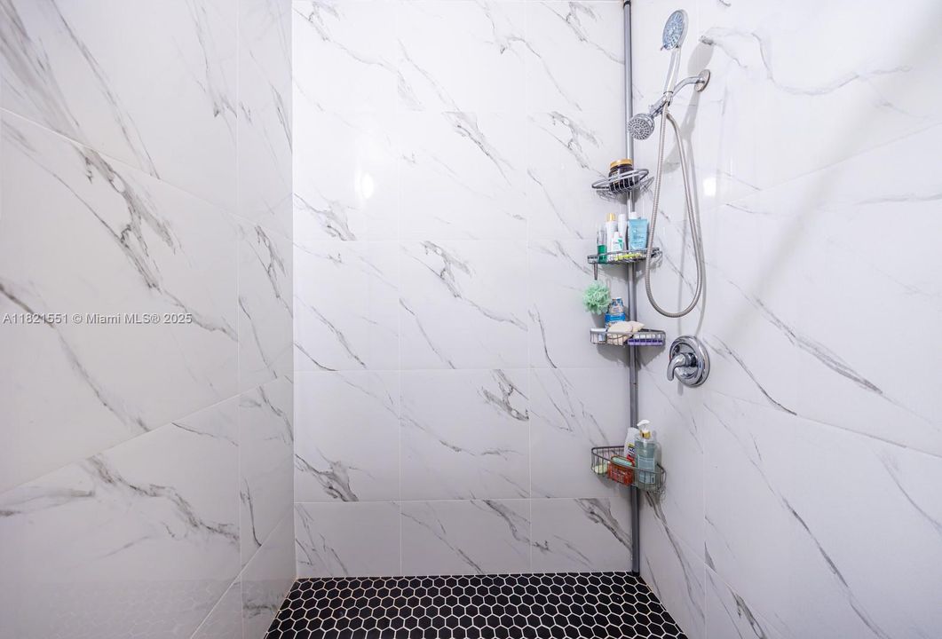 For Sale: $850,000 (4 beds, 3 baths, 1448 Square Feet)