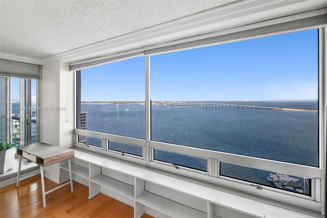 For Sale: $792,000 (2 beds, 2 baths, 1640 Square Feet)