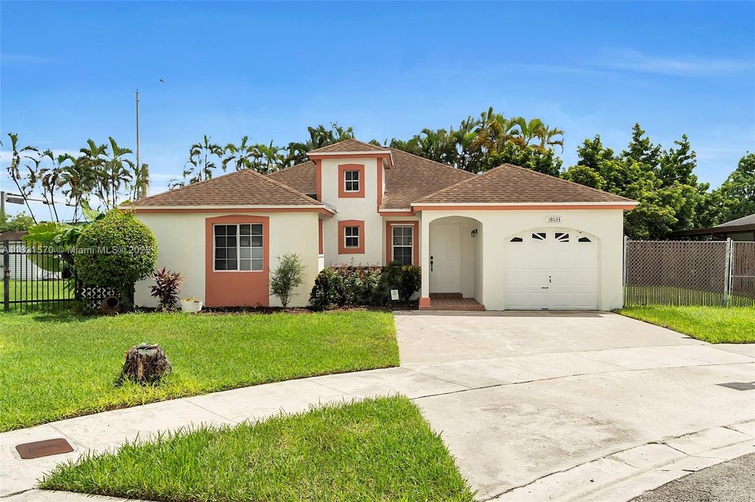 Recently Sold: $649,900 (4 beds, 2 baths, 1909 Square Feet)