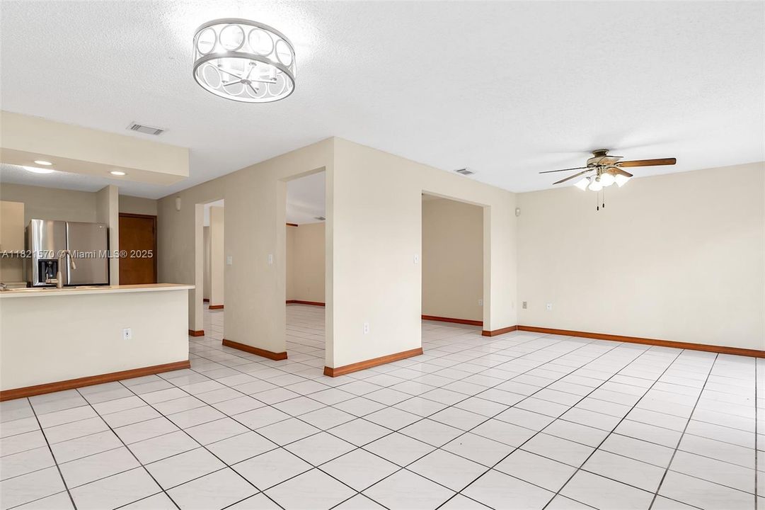 Recently Sold: $649,900 (4 beds, 2 baths, 1909 Square Feet)