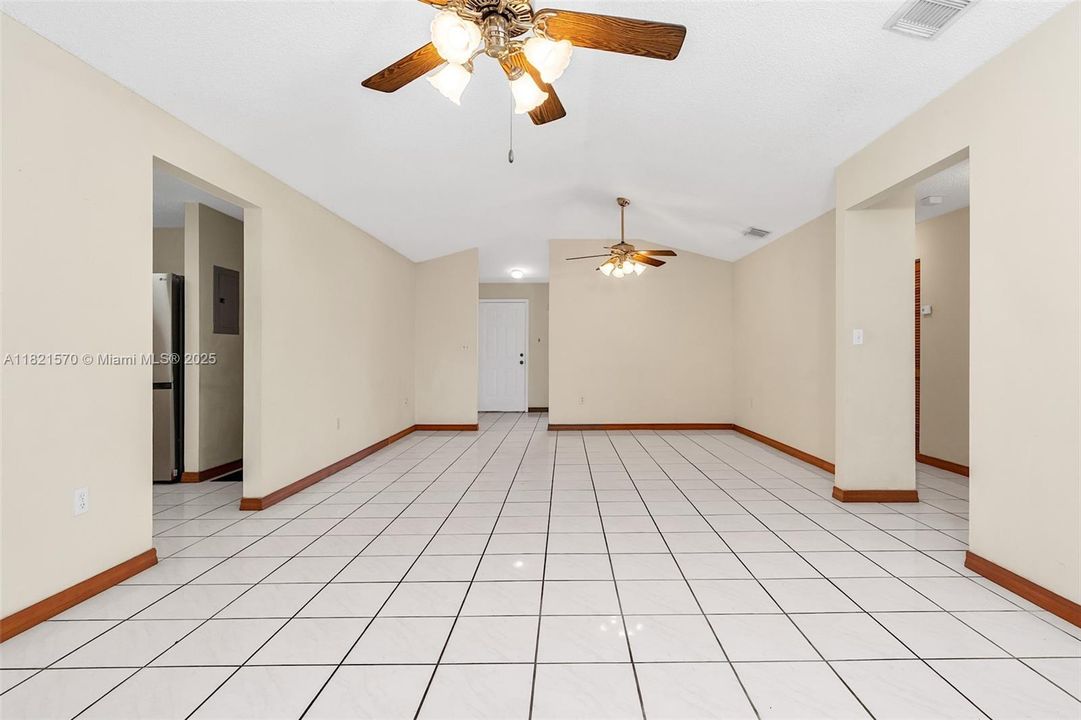 Recently Sold: $649,900 (4 beds, 2 baths, 1909 Square Feet)