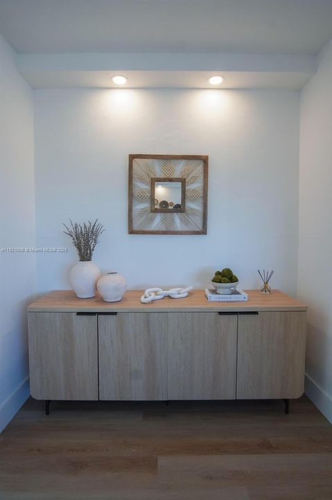 На продажу: $340,000 (1 спален, 1 ванн, 738 Квадратных фут)