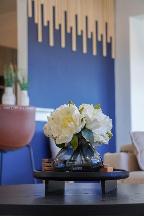 На продажу: $340,000 (1 спален, 1 ванн, 738 Квадратных фут)