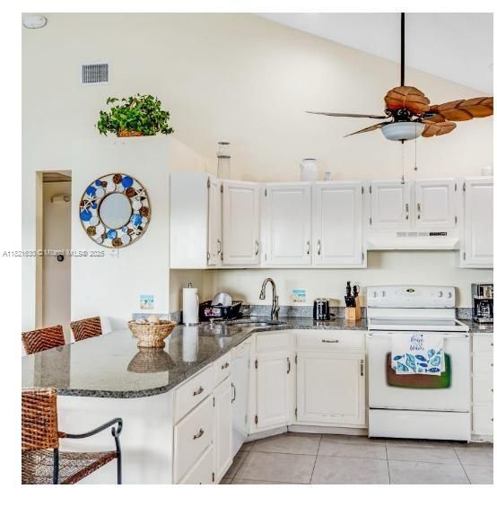 Недавно продано: $1,550,000 (2 спален, 2 ванн, 1057 Квадратных фут)