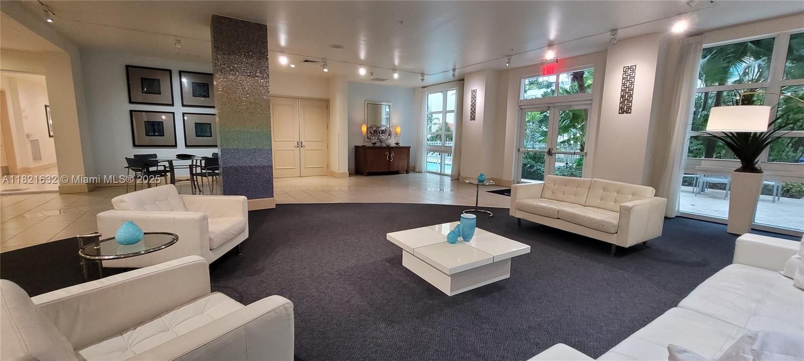 待售: $599,000 (2 贝兹, 2 浴室, 1107 平方英尺)