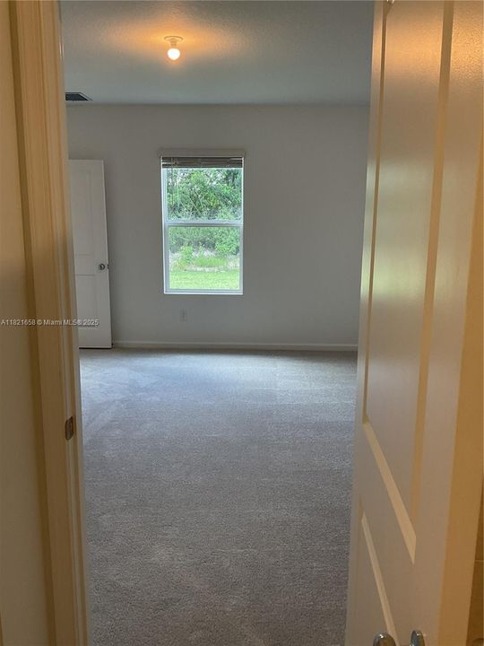 Active With Contract: $2,600 (5 beds, 2 baths, 2326 Square Feet)