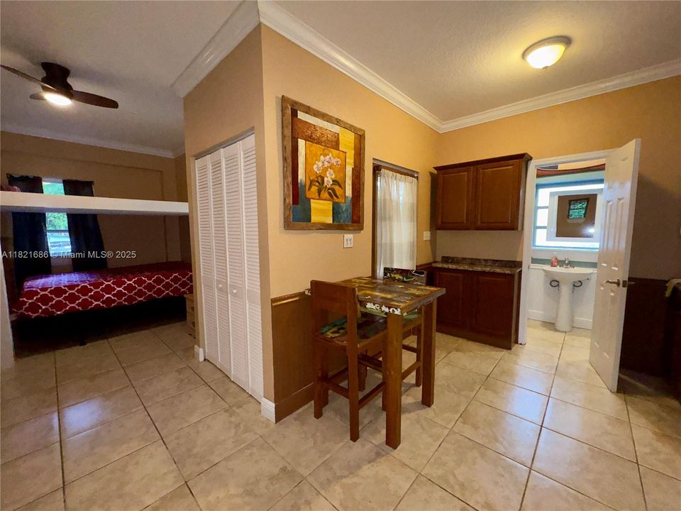 Недавно арендовано: $1,750 (1 спален, 1 ванн, 482 Квадратных фут)