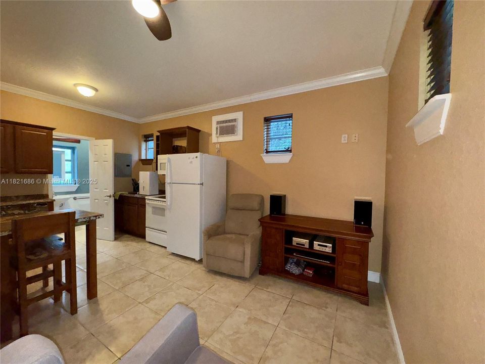 Недавно арендовано: $1,750 (1 спален, 1 ванн, 482 Квадратных фут)