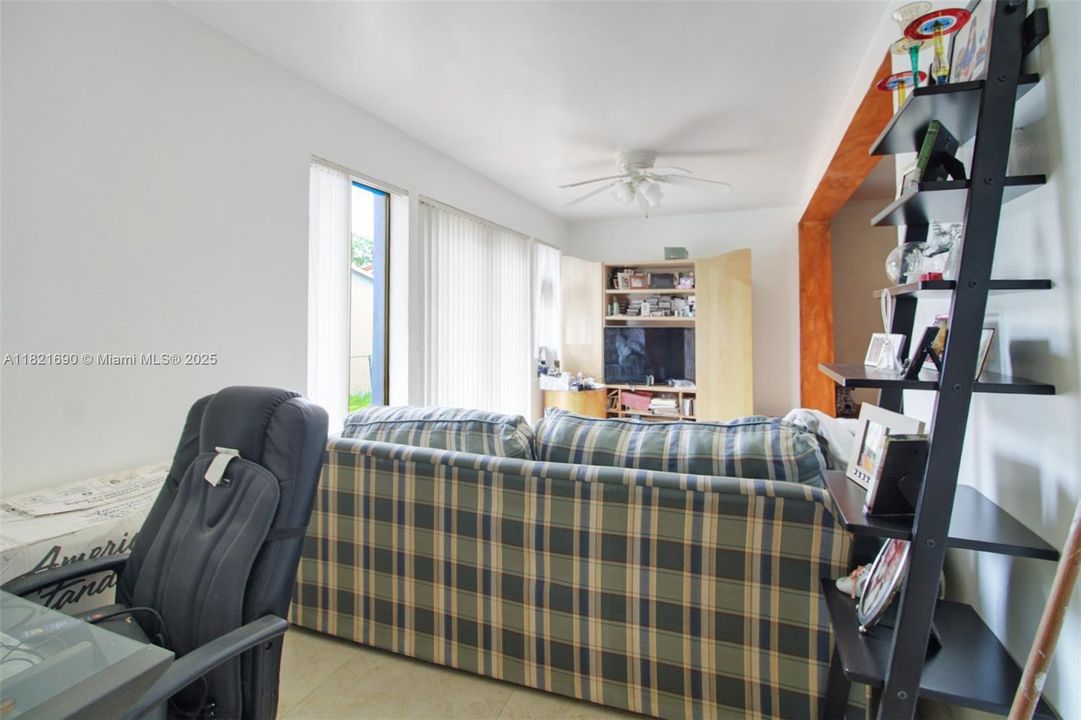 For Sale: $825,000 (3 beds, 2 baths, 1767 Square Feet)