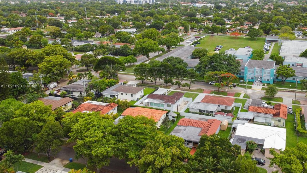 For Sale: $825,000 (3 beds, 2 baths, 1767 Square Feet)