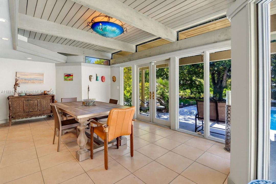 Active With Contract: $1,300,000 (5 beds, 3 baths, 3971 Square Feet)